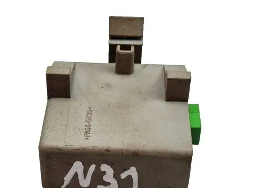 Volvo S70 V70 V70 XC Alarm control unit/module 9472105