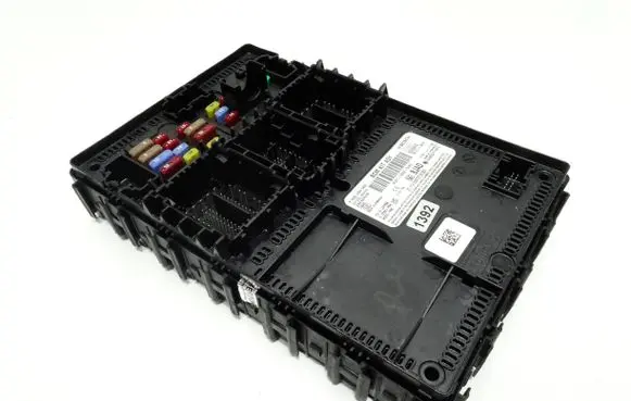 Ford Puma BSM Control unit RU5T15604BJAD F005V04582 20240918