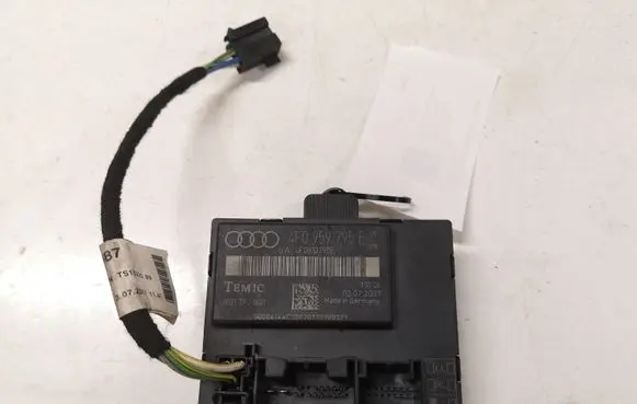 Audi A6 S6 C6 4F Door control unit/module 4F0959795E 0033TFJ0001