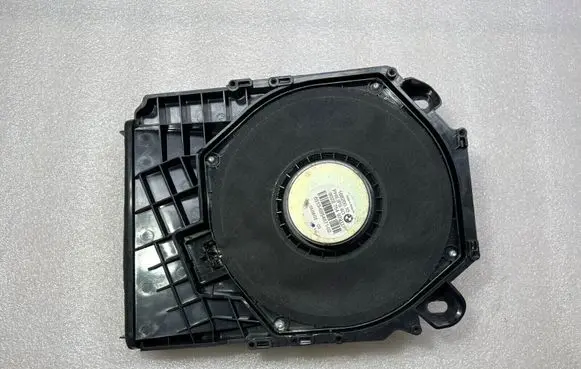 BMW 3 E90 E91 Front door speaker 902275492911