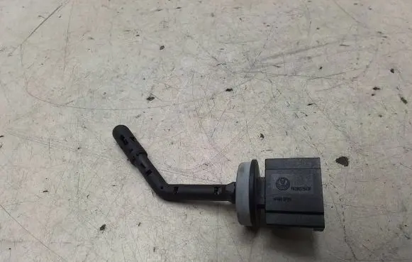 Volkswagen PASSAT B6 Interior temperature sensor 1K0907543F