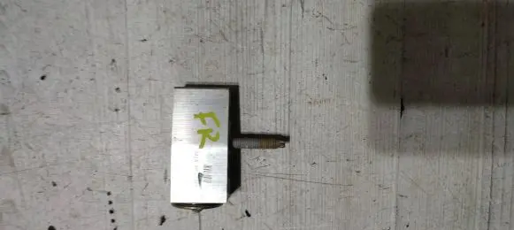 Fiat Freemont Air conditioning (A/C) expansion valve AA4475004100