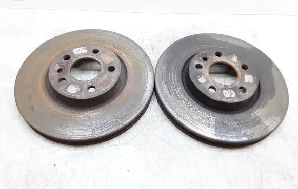 Volvo V70 Front brake disc