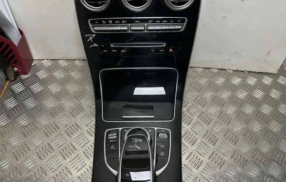 Mercedes-Benz C AMG W205 Center console A2056800210