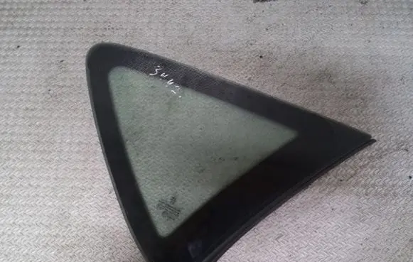 Peugeot 407 Rear side window