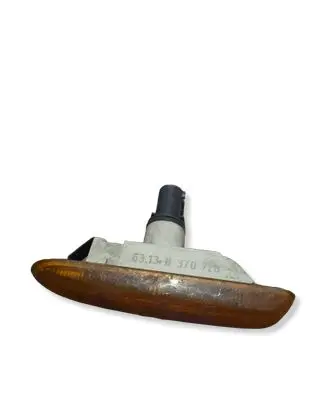 BMW 3 E46 Front fender indicator light 63138370720