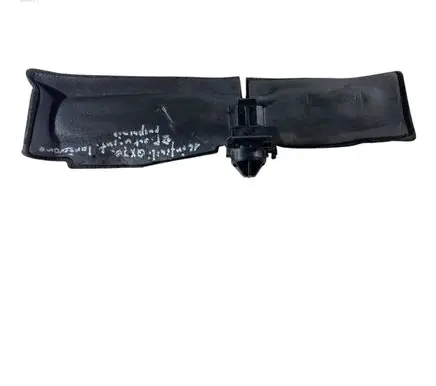 Infiniti QX30 Fender foam support/seal 