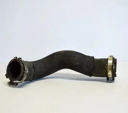 Audi A4 S4 B7 8E 8H Intercooler hose/pipe 8E0145708N