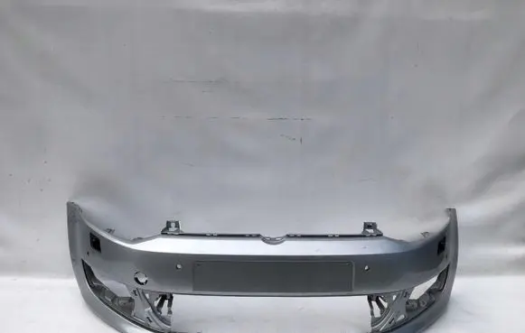 Volkswagen Golf VII Front bumper 5G0807221