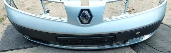 Renault Espace IV Front bumper
