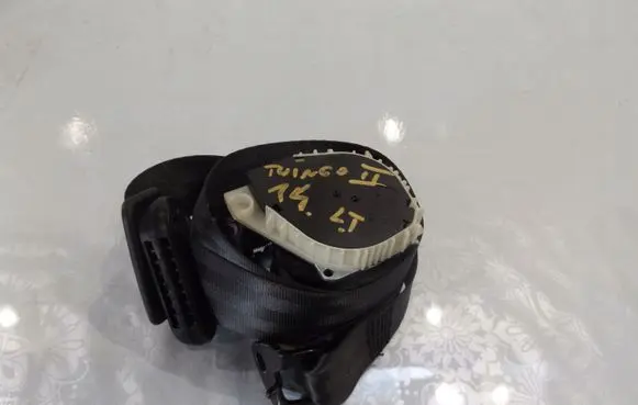 Renault Twingo II Rear seatbelt