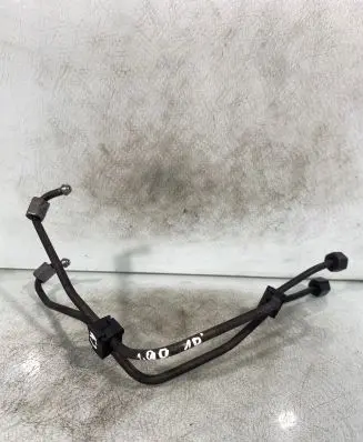 Volvo C30 Fuel injector supply line/pipe 