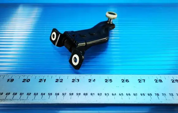 Ford C-MAX II Sliding door upper roller guide/hinge AM51U25023AF