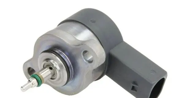 Mercedes-Benz Sprinter W901 W902 W903 W904 Fuel pressure regulator 0281002699 6110780549 A6110780549