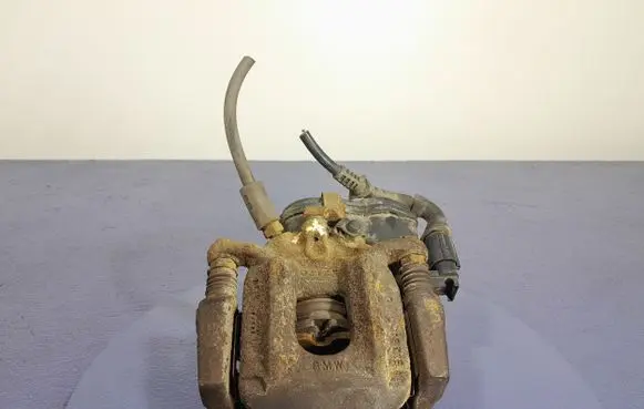 BMW X3 F25 Rear brake caliper