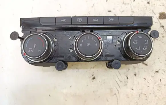 Volkswagen Golf VII Climate control unit 5G0907426AQ 5HB01266550 1701510205