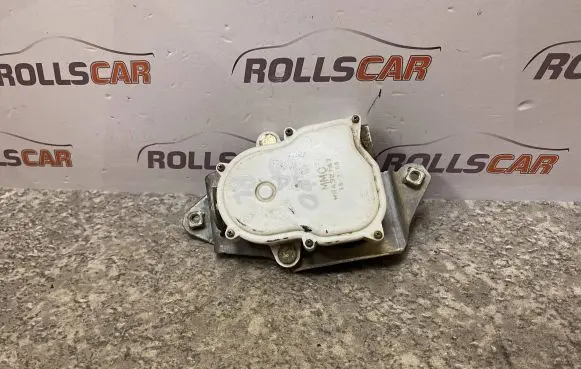 Mitsubishi L200 Central locking motor MR432147