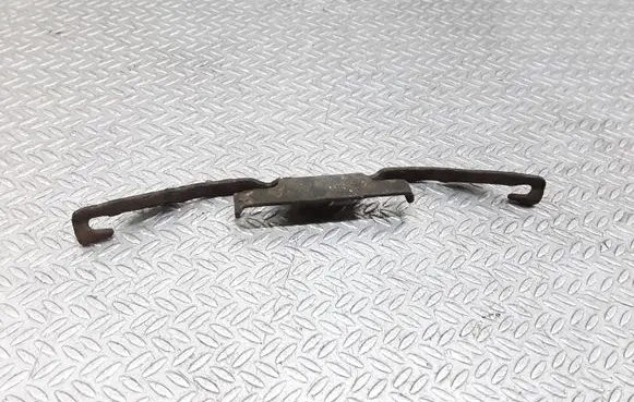 BMW 3 E46 Front brake pad spring 