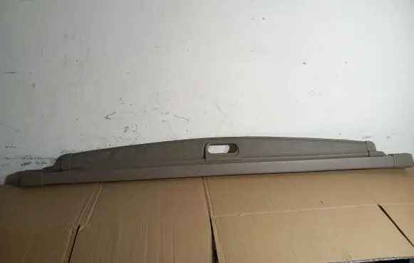 Jeep Grand Cherokee Parcel shelf load cover