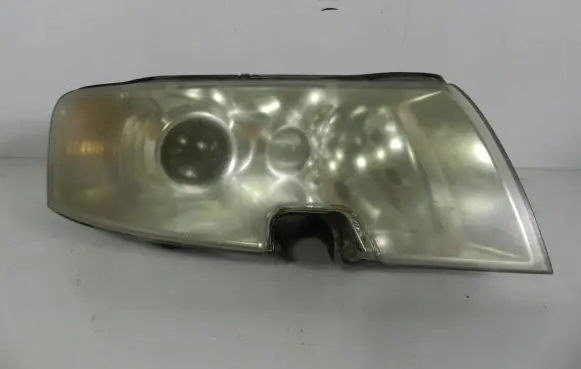 Skoda Superb B5 (3U) Headlight/headlamp