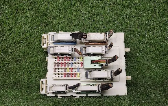 Volvo V40 Power management control unit 31394621