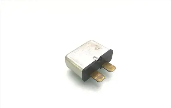 Audi A4 S4 B7 8E 8H Other relay 443937105A