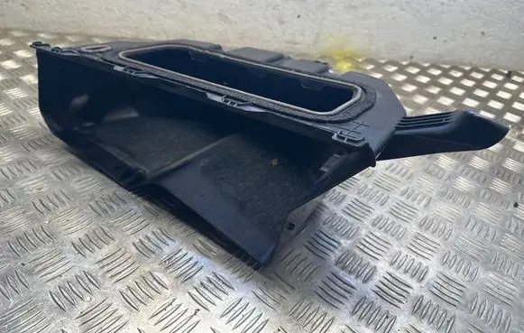 Other engine bay part
