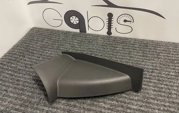 Chevrolet Camaro Dashboard side end trim 84228848 190736732 Y000000000000X