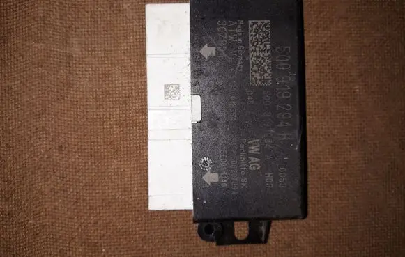 Volkswagen PASSAT B8 Parking PDC control unit/module 5Q0919294H