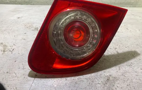 Volkswagen PASSAT B6 Tailgate rear/tail lights 3C5945093E