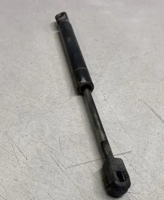Audi A4 S4 B5 8D Tailgate/trunk strut/damper 805827552F