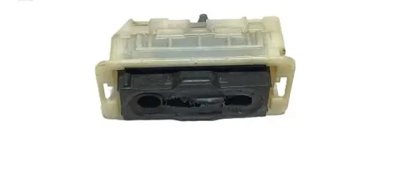 Peugeot 308 Radiator mount bracket 9800613580 30803
