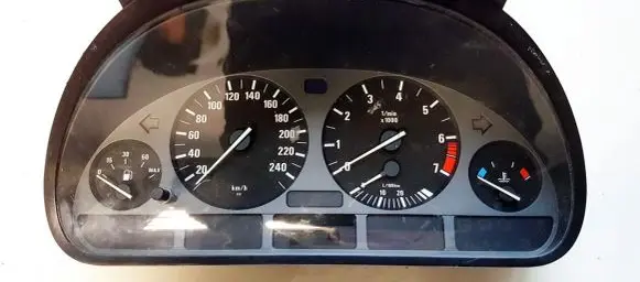 BMW 5 E39 Speedometer (instrument cluster) 62118372359 62.11-8372359