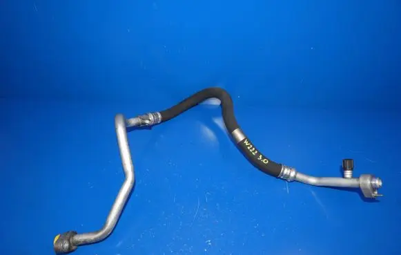 Air conditioning (A/C) pipe/hose