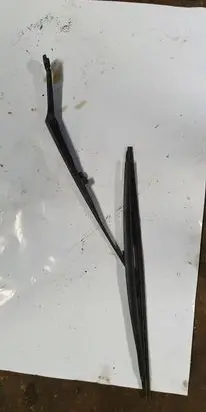 BMW 3 E46 Windshield/front glass wiper blade NOCODE