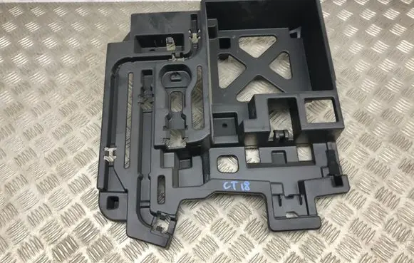 Lexus CT 200H Glove box in trunk 6477776010