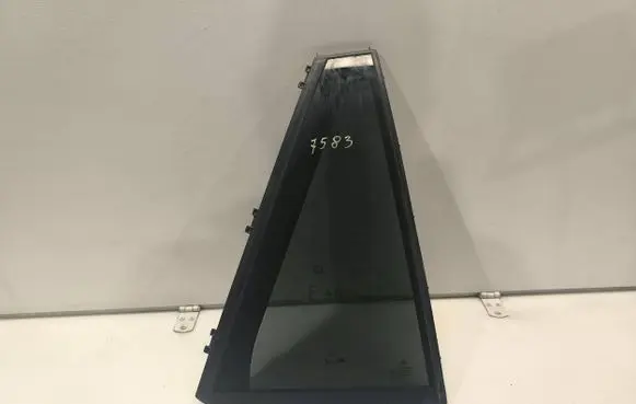 BMW X5M E70 Rear vent window glass 43R004553 DOT615M40VGAS3 E000214