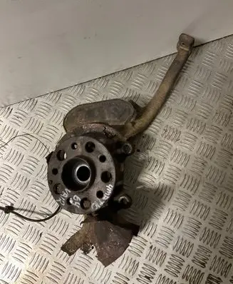 Mercedes-Benz E W211 Front wheel hub