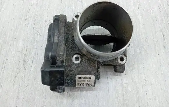 Renault Master III Throttle body valve 161A00161R