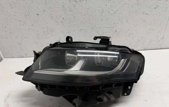 Audi A4 S4 B8 8K Headlight/headlamp 8K0941003 0301240201 LE07A6163