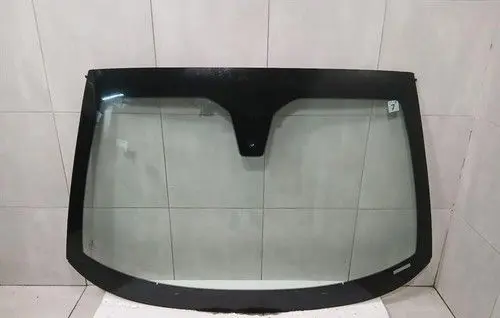 Ferrari California F149 Front windscreen/windshield window 69754900