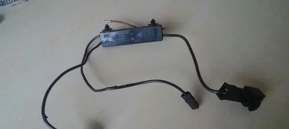 Mercedes-Benz E AMG W212 Aerial antenna amplifier A2128704589 28287042
