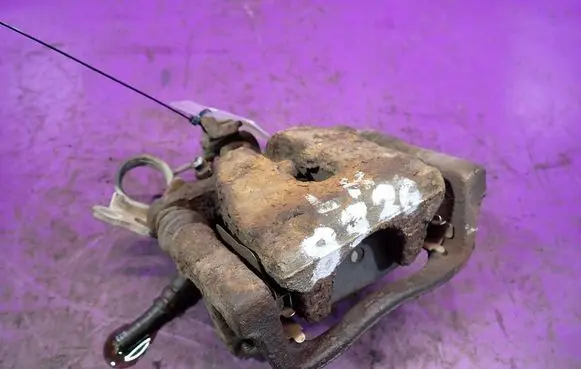 Ford Mondeo MK IV Rear brake caliper