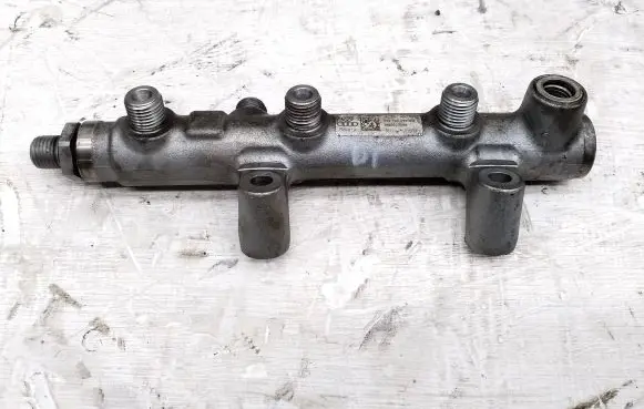 Audi Q5 SQ5 Fuel main line pipe 059130090CM 9400000089