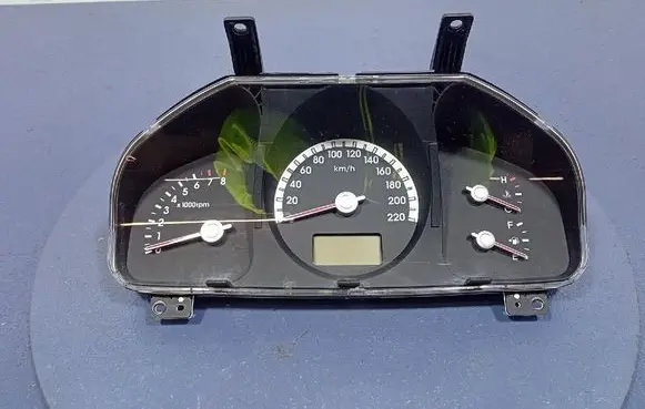 KIA Sportage Speedometer (instrument cluster) 94003-1F290
