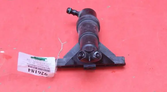 BMW 5 E60 E61 Windshield washer spray nozzle 