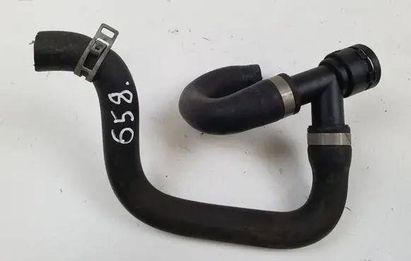 BMW 1 E81 E87 Engine coolant pipe/hose 7790437