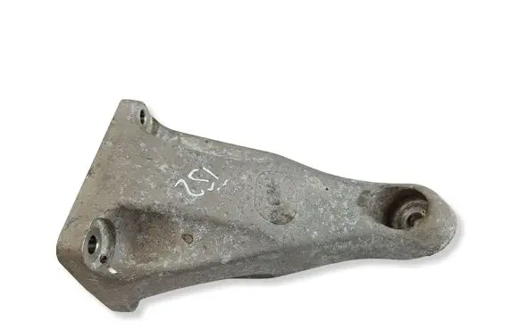 Maserati GranCabrio M145 Engine mounting bracket DX222316