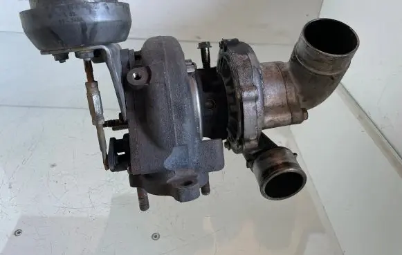 Toyota Corolla Verso AR10 Turbo 172010R020 0502070092 3212