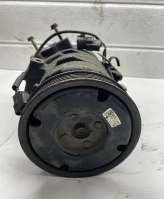 Toyota Previa (XR30, XR40) II Air conditioning (A/C) compressor (pump) 2473000940
